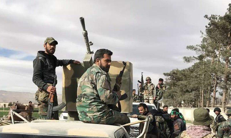 كشفت مصادر محلية أن دوريات مداهمة تابعة للأفرع العسكرية دخلت مدينة (طفس) بريف درعا الجنوبي صباح اليوم.