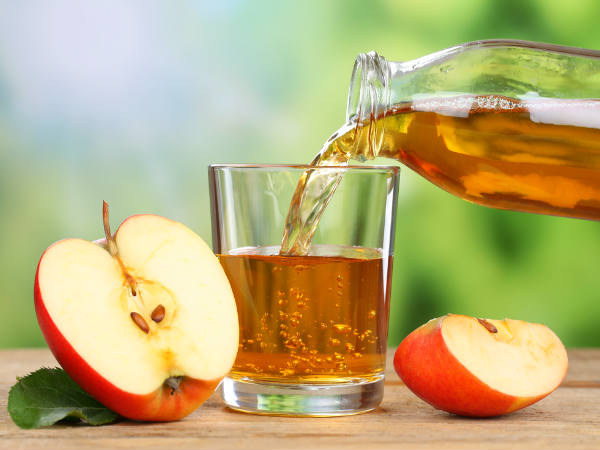 يساعد خل التفاح بشكل كبير على خفض مستويات السكر في الدم، لاسيما لمرضى السكر من الدرجة الثانية.