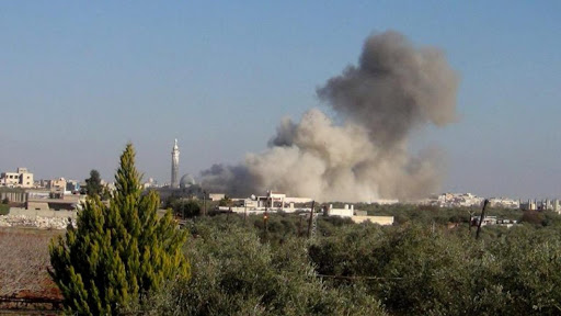 استشهد مدني وأصيب آخرون بقصف قوات الأسد المدفعي على منطقة جبل الأربعين بريف إدلب الجنوبي، صباح اليوم الثلاثاء.