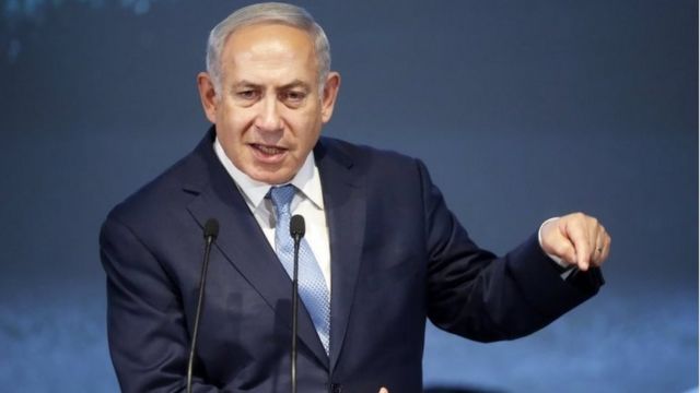 صعَّد رئيس وزراء الاحتلال الإسرائيلي بنيامين نتنياهو هجومه على إيران مؤكدًا استمرار ضربها في كل مكان وليس في سورية فقط.