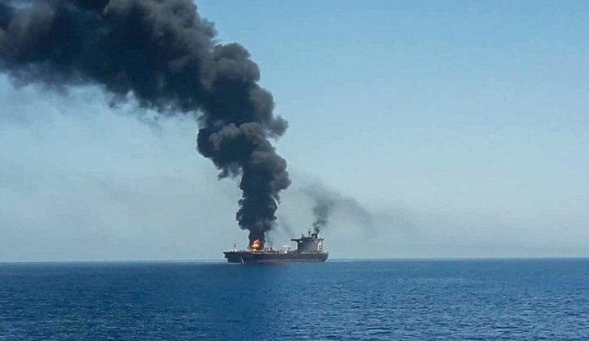 توتر كبير يشهده بحر العرب بعد الهجوم الذي تعرضت له سفينة للكيان الإسرائيلي في المياه الإقليمية أمام شواطئ عمان. 