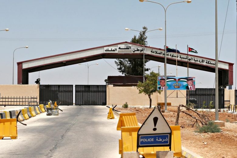 كشف وزير الداخلية الأردني عن موعد افتتاح معبر جابر الحدودي مع نظام الأسد ومع دول الخليج على رأسها السعودية.