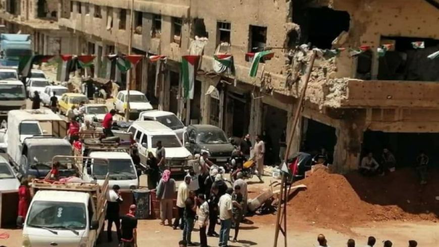 اندلعت اشتباكات جديدة ليلة أمس في مدينة نوى المحاصرة من قبل ميلشيات الأسد، الأمر الذي دفع مايقارب 80% من السكان للنزوح إلى المناطق المجاورة