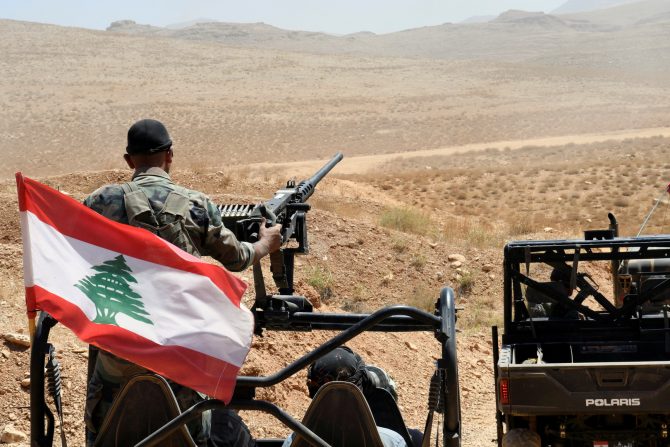 قالت قوات الجيش اللبناني: إنها تمكنت من القبض على أحد متزعمي جبهة النصرة سابقًا لدوره في أكبر عملية اختطاف لراهبات سوريات عام 2014.