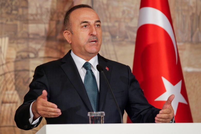 أكد وزير الخارجية التركي مولود تشاووش أوغلو أن تركيا ستقوم بما يلزم لتطهير المنطقة من الإرهابيين، وذلك تعليقًا على الهجمات التي تعرضت لها القوات التركية