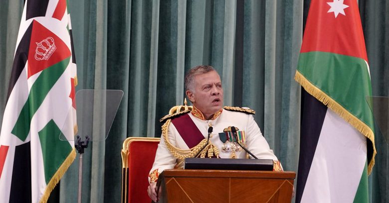 كشفت وثائق حديثة مسربة عن ادخار ملك الأردن أكثر من 70 مليون جنيه إسترليني (أكثر من 100مليون دولار) لإقامة إمبراطورية عقارية في المملكة المتحدة والولايات المتحدة.