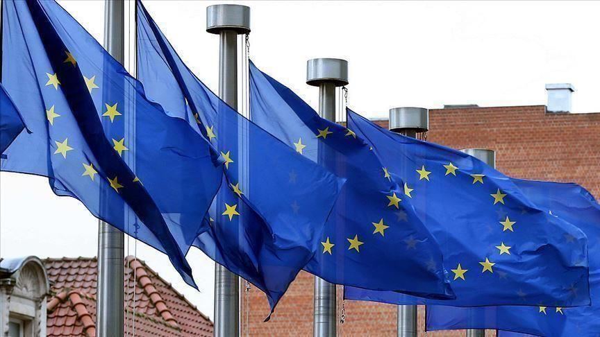 أعلن البرلمان الأوروبي مساء أمس الأربعاء عن موافقته على تخصيص نحو 150 مليون يورو من ميزانية الاتحاد الأوروبي لبرنامج دعم اللاجئين السوريين في تركيا.